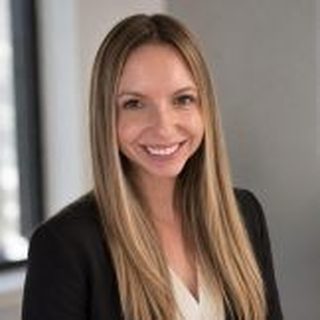 Portrait of Amy Apostal